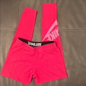 Nike Small-Leg a See Leggings Pink